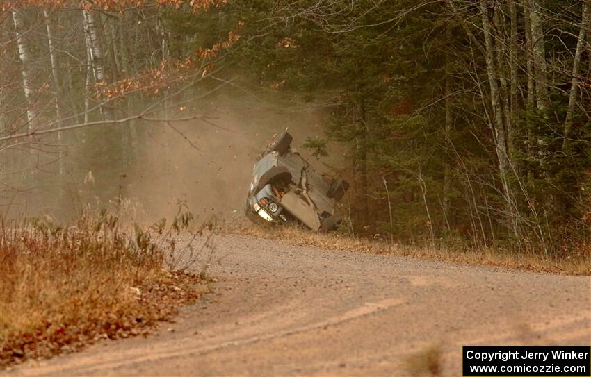 Jordan Locher / Tom Addison Subaru Impreza 2.5RS rolls on SS1.