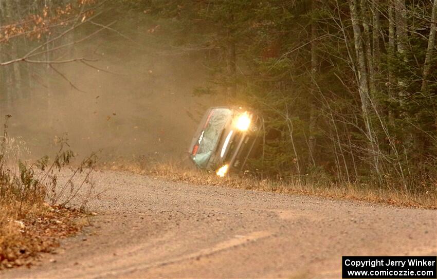 Jordan Locher / Tom Addison Subaru Impreza 2.5RS rolls on SS1.