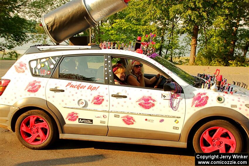 ArtCar 22 - Pontiac Vibe