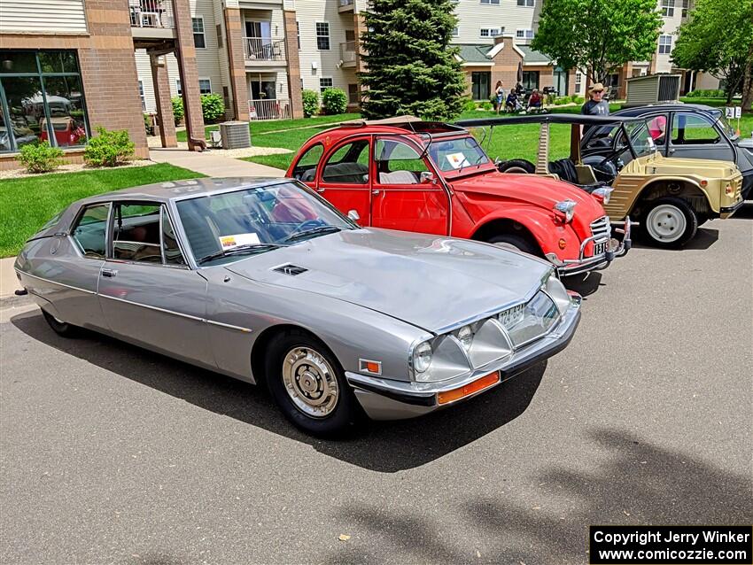 Citroëns SM, 2CV and Mehari