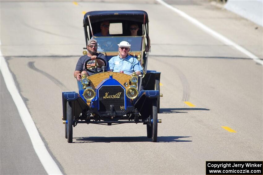 Vince Smith's 1912 Maxwell and Dave Mickelson's 1911 Maxwell