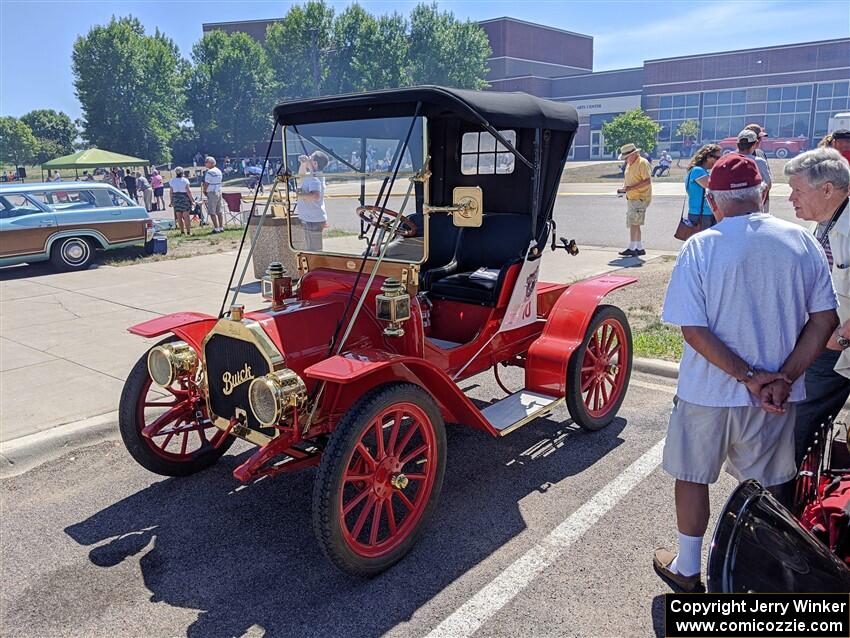 Walter Burton's 1910 Buick