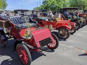 Dave Shadduck's 1903 Ford and John Elliot's 1912 Maxwell