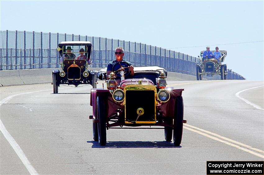 Rob Heyen's 1907 Ford Model K and Ron Fishback's 1912 Maxwell