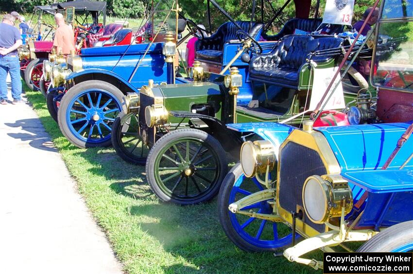 L to R) Jeffrey Kelly's 1907 Ford, Bruce van Sloun's 1907 Ford and Steve Meixner's 1910 Buick