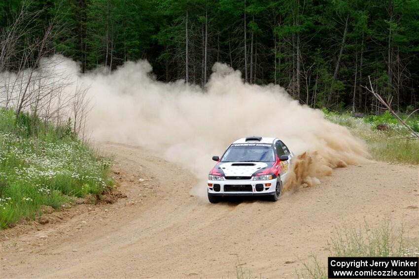 Chris Barribeau / Alex Ferencz Subaru Impreza RS on SS1, J5 North.