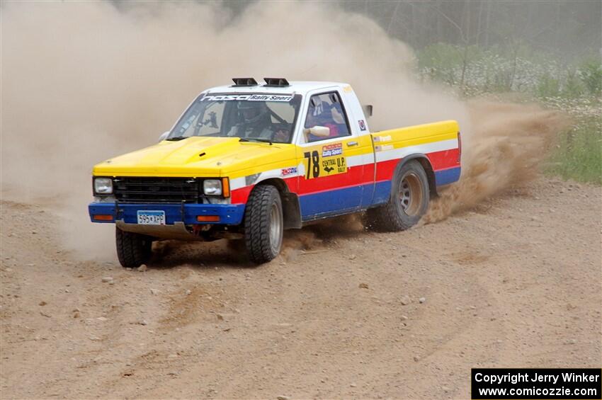 Scott Parrott / Ian Holmes Chevy S-10 on SS1, J5 North.