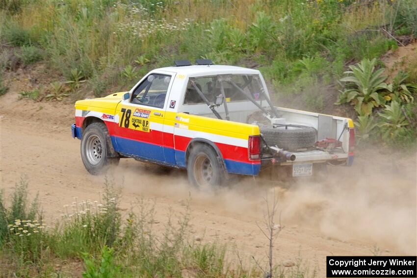 Scott Parrott / Ian Holmes Chevy S-10 on SS1, J5 North.