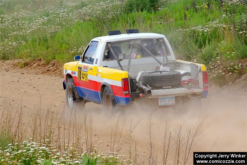 Scott Parrott / Ian Holmes Chevy S-10 on SS1, J5 North.