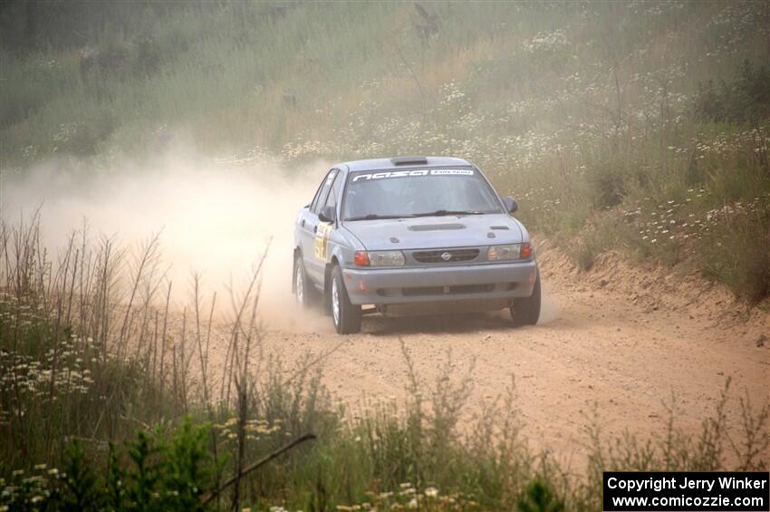 Dexter Clark / William Marenich Nissan Sentra SE-R on SS4, J5 South.