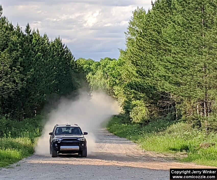 The '00' car on SS7, Sand Rd.