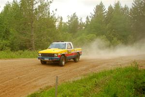 Scott Parrott / Ian Holmes Chevy S-10 on SS7, Sand Rd.