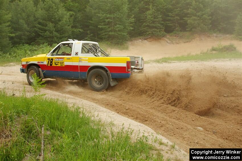 Scott Parrott / Ian Holmes Chevy S-10 on SS7, Sand Rd.