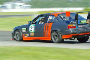 Chad Baures' ITE-2 BMW 323is