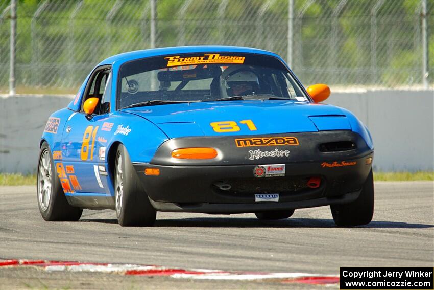 Gordon Kuhnley's Spec Miata Mazda Miata