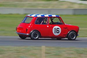 Paul Bastyr's Austin Mini Cooper