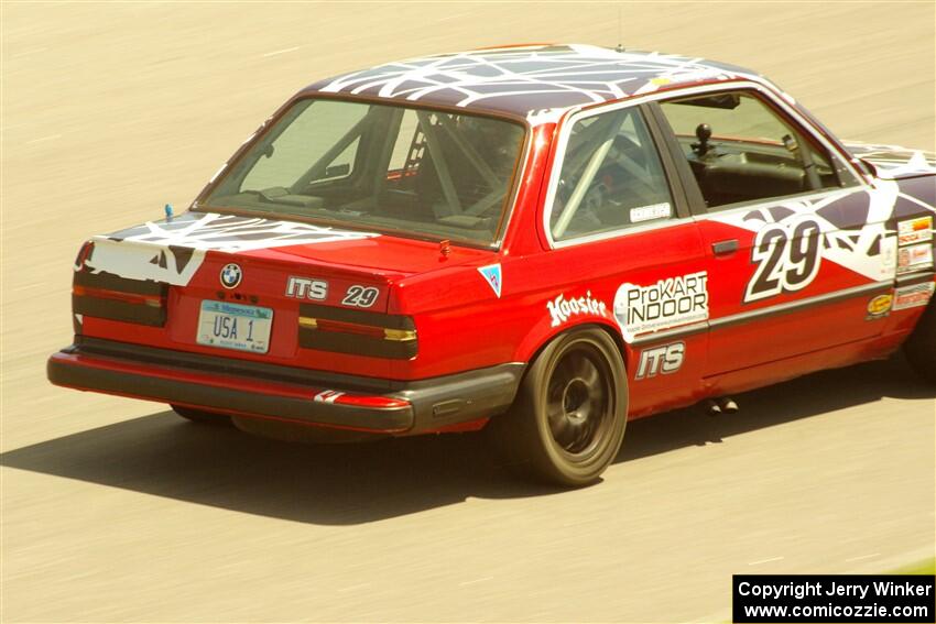 Mike Campbell's ITS BMW 325is