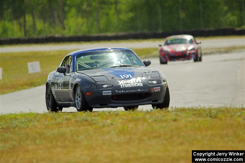 Aaron Jongbloedt's Spec Miata Mazda Miata