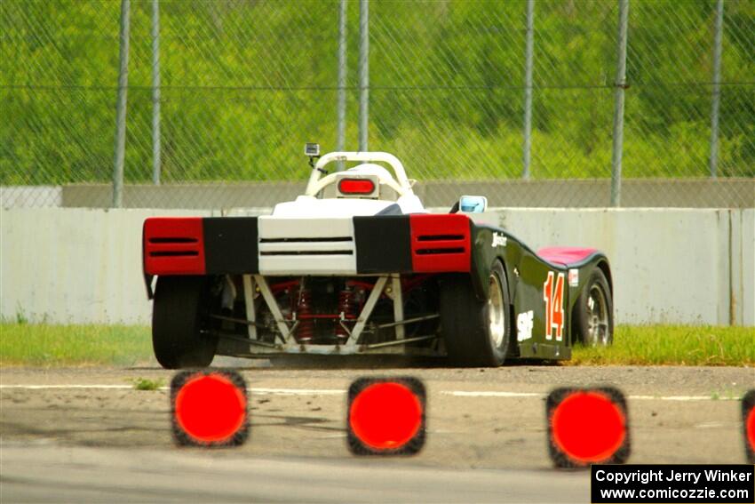 Andrew Janssen's Spec Racer Ford loops it at turn 8.