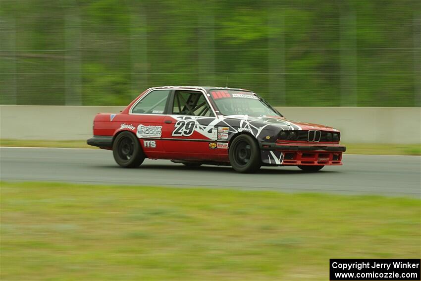 Mike Campbell's ITS BMW 325is