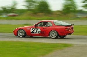 Matt Lawson's ITE-2 Porsche 944 Turbo