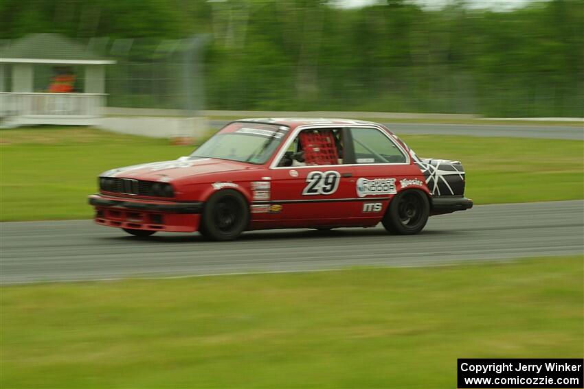 Mike Campbell's ITS BMW 325is