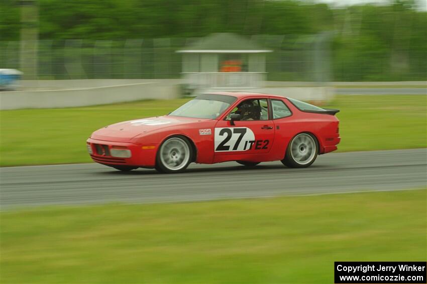 Matt Lawson's ITE-2 Porsche 944 Turbo