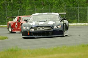 Brian Goodwin's GT-1 Ford Mustang and Ed Dulski's GT-1 Olds Cutlass Supreme