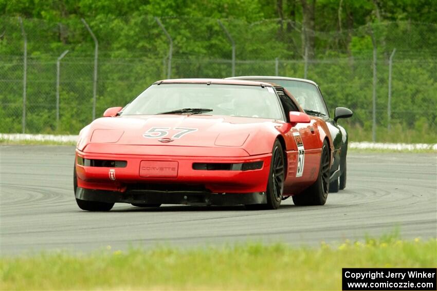 Tom Fuehrer's SPO Chevy Corvette and Phil Magney's ITE-1 Porsche 993