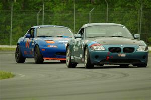 Roger Knuteson's T4 BMW Z4 and Geoff Youngdahl's STL Mazda Miata