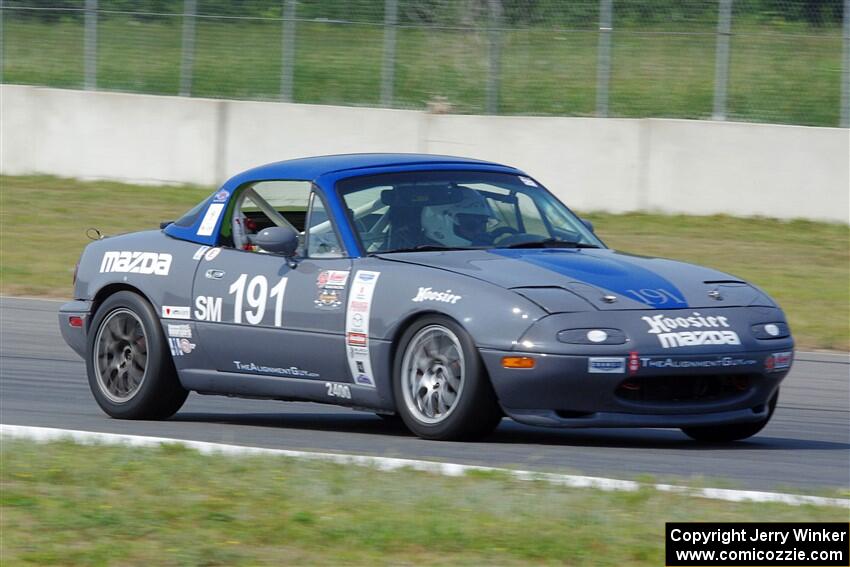 Aaron Jongbloedt's Mazda Miata