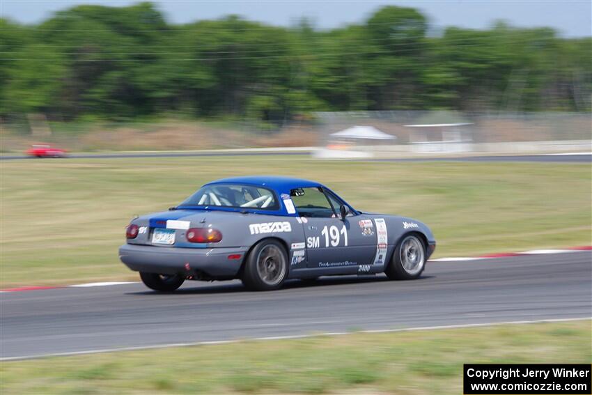 Aaron Jongbloedt's Mazda Miata