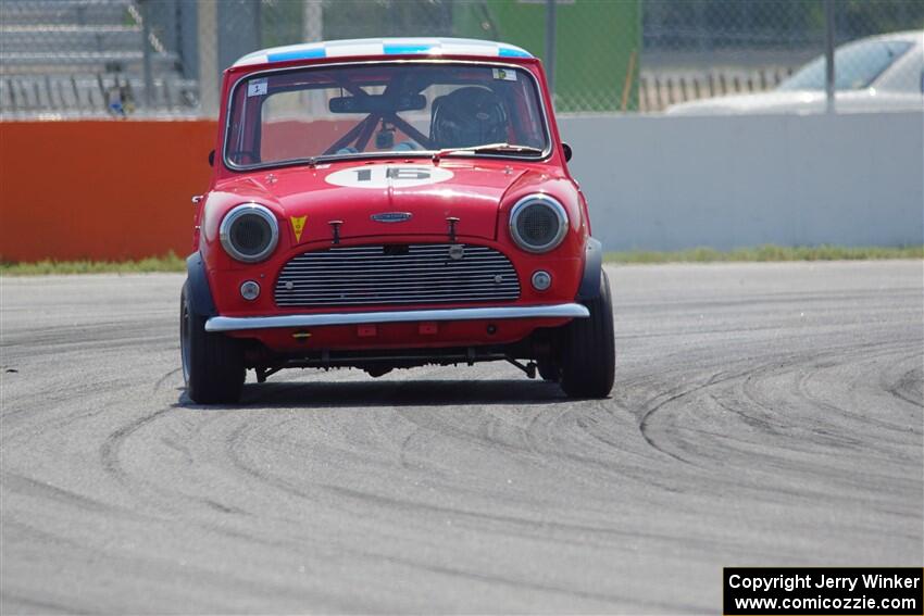 Paul Bastyr's Austin Mini Cooper