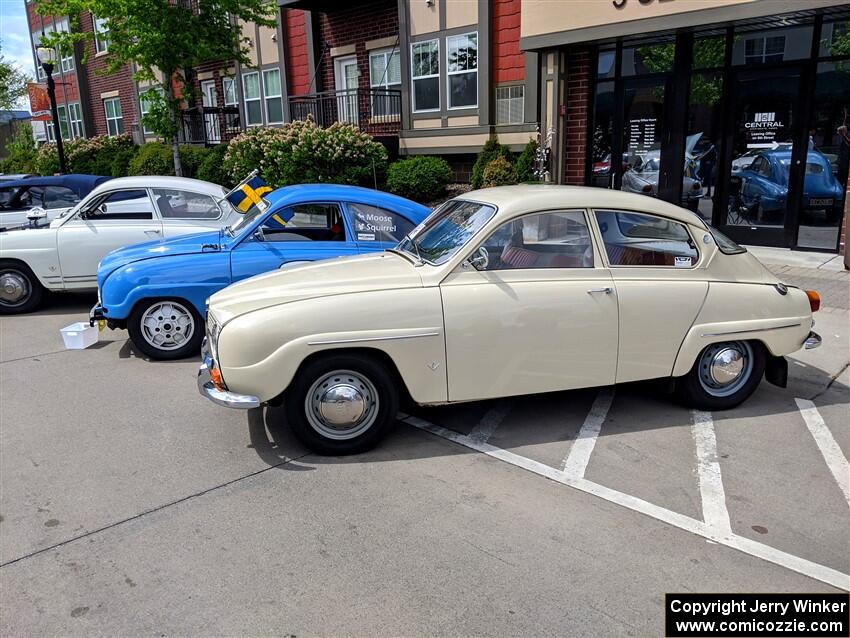 SAAB 93F and SAAB 96 (foreground)