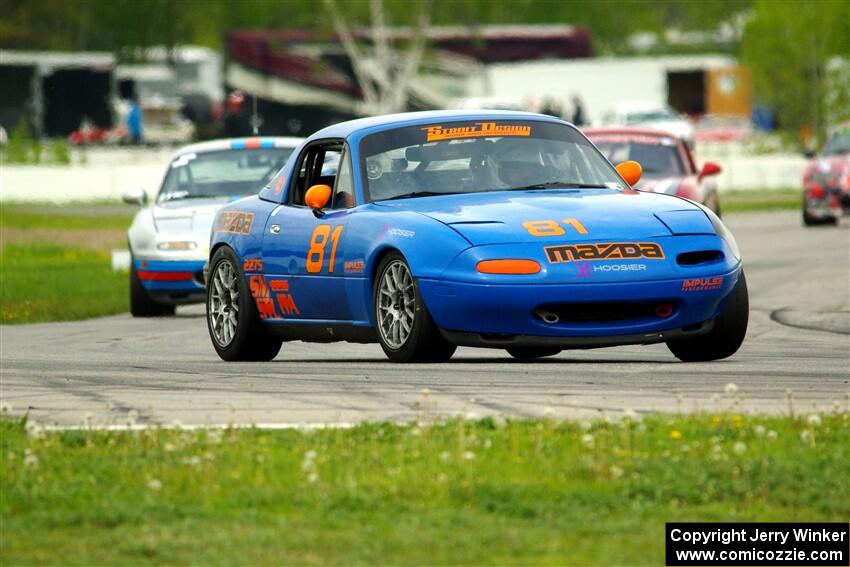 Gordon Kuhnley's Spec Miata Mazda Miata