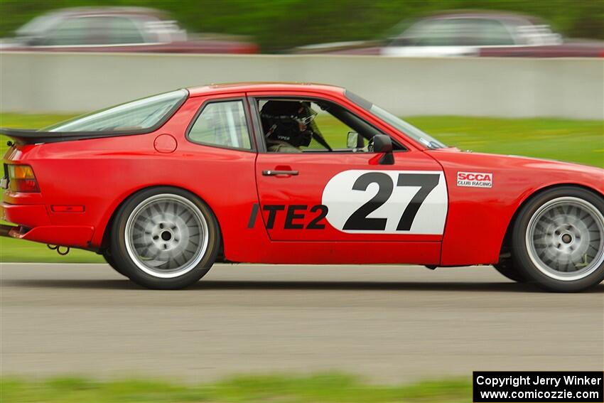 Matt Lawson's ITE-2 Porsche 944 Turbo