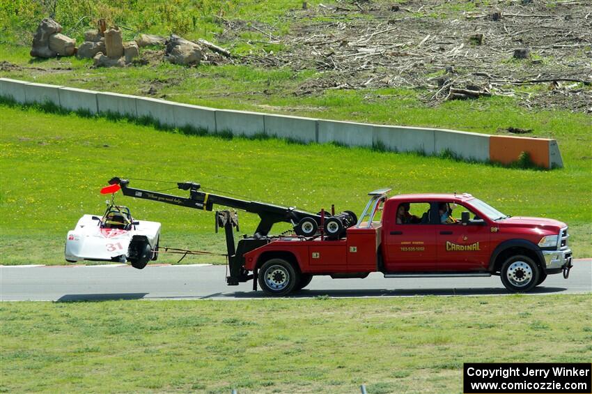 Sean Yahn's Spec Racer Ford 3 comes in on the hook.