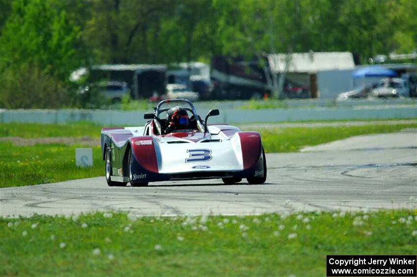 Ben Anderson's Spec Racer Ford 3