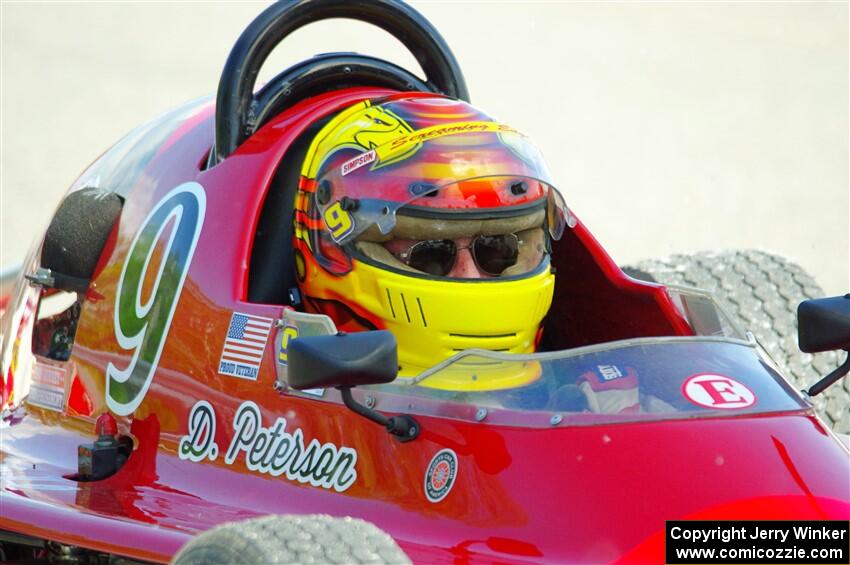 Darrell Peterson in his LeGrand Mk 21 Formula Ford