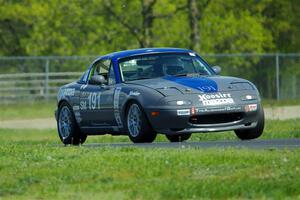 Aaron Jongbloedt's Spec Miata Mazda Miata