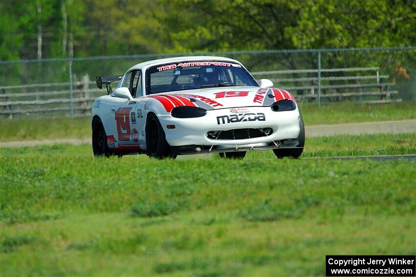 Nolan Elder's STL Mazda Miata