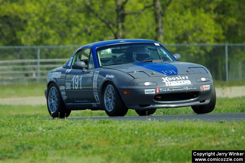 Aaron Jongbloedt's Spec Miata Mazda Miata