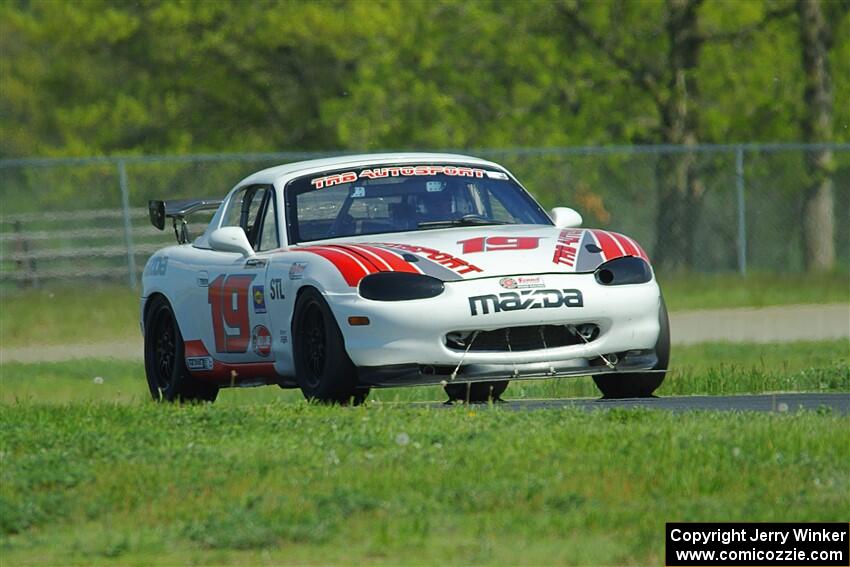 Nolan Elder's STL Mazda Miata