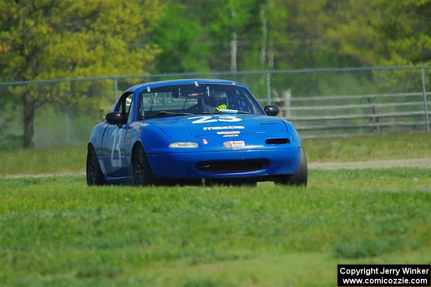 George Ellis' Spec Miata Mazda Miata