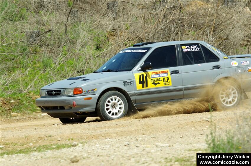 Dexter Clark / Jon McCallie Nissan Sentra SE-R on SS1, J5 North.