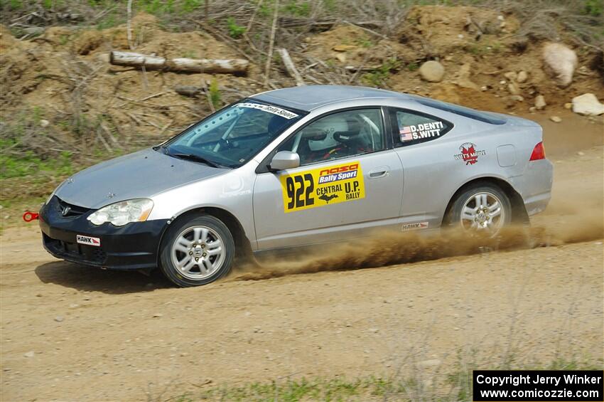 Derek Denti / Shanti Witt Acura RSX on SS1, J5 North.