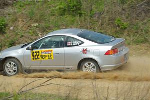 Derek Denti / Shanti Witt Acura RSX on SS1, J5 North.