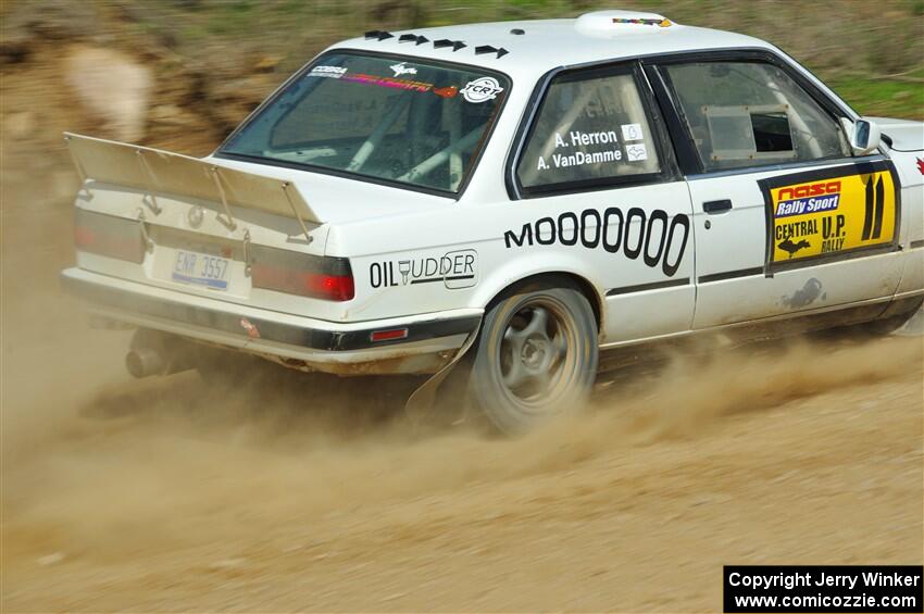 Adam VanDamme / Andrew Herron BMW 325i on SS4, J5 South.