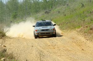 Dexter Clark / Jon McCallie Nissan Sentra SE-R on SS4, J5 South.