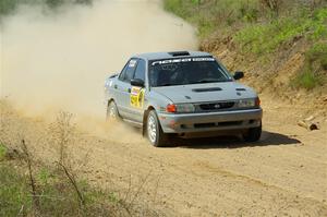 Dexter Clark / Jon McCallie Nissan Sentra SE-R on SS4, J5 South.